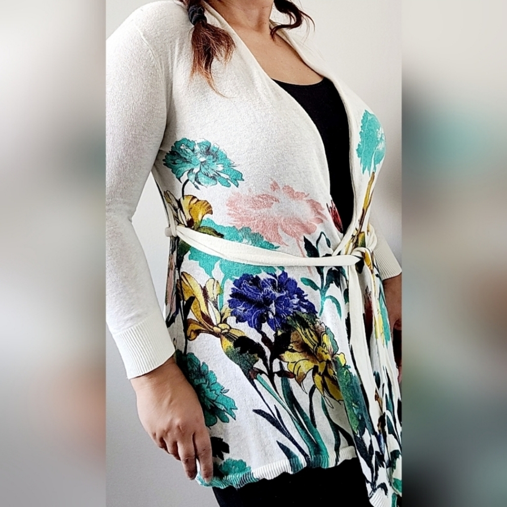 Moth by Anthropologie Women's Linen/Cotton Floral Cardigan with Belt XS